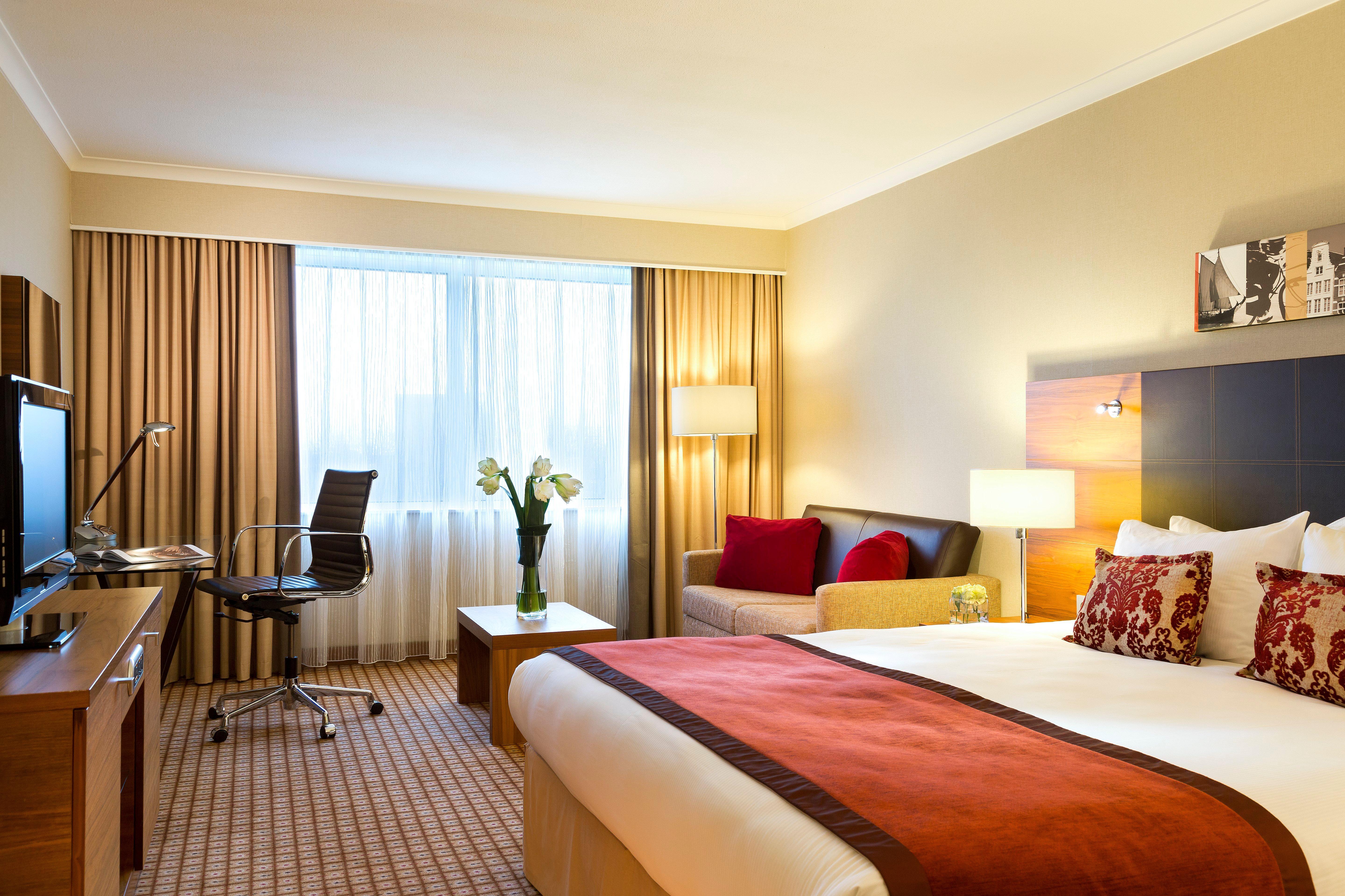 Crowne Plaza Amsterdam Airport Hotel โฮฟด์ดอร์ป ภายนอก รูปภาพ