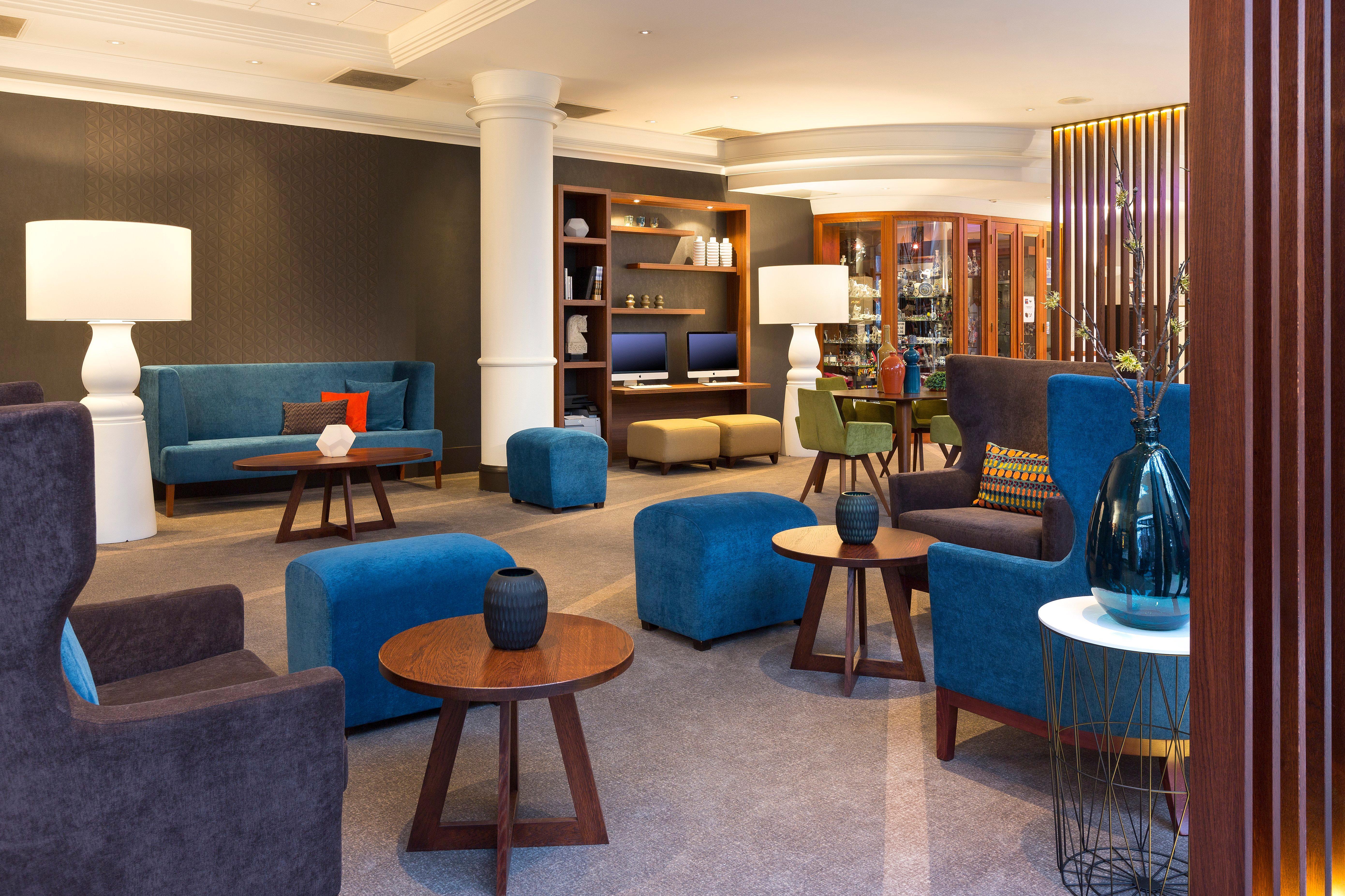 Crowne Plaza Amsterdam Airport Hotel โฮฟด์ดอร์ป ภายนอก รูปภาพ